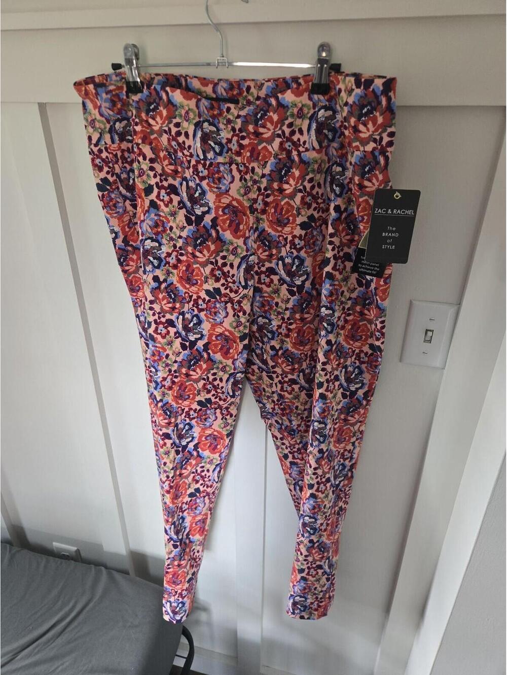 Zac & Rachel Floral Print Ankle Trousers NWT Size 16